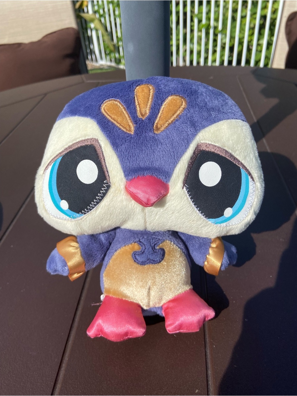 LPSO Littlest Pet Shop Sassiest Penguin Plush Hasbro